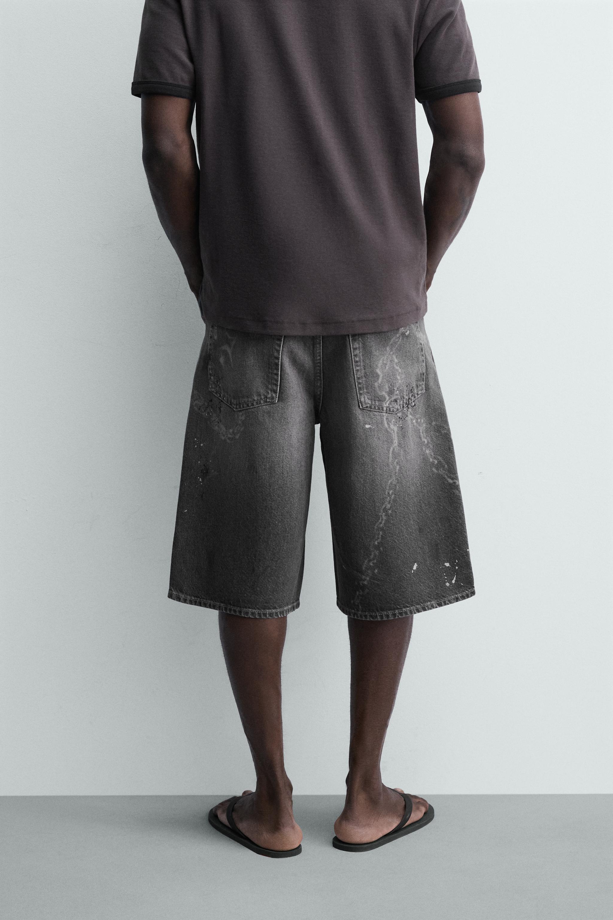 CHAIN EFFECT WASHED DENIM SHORTS